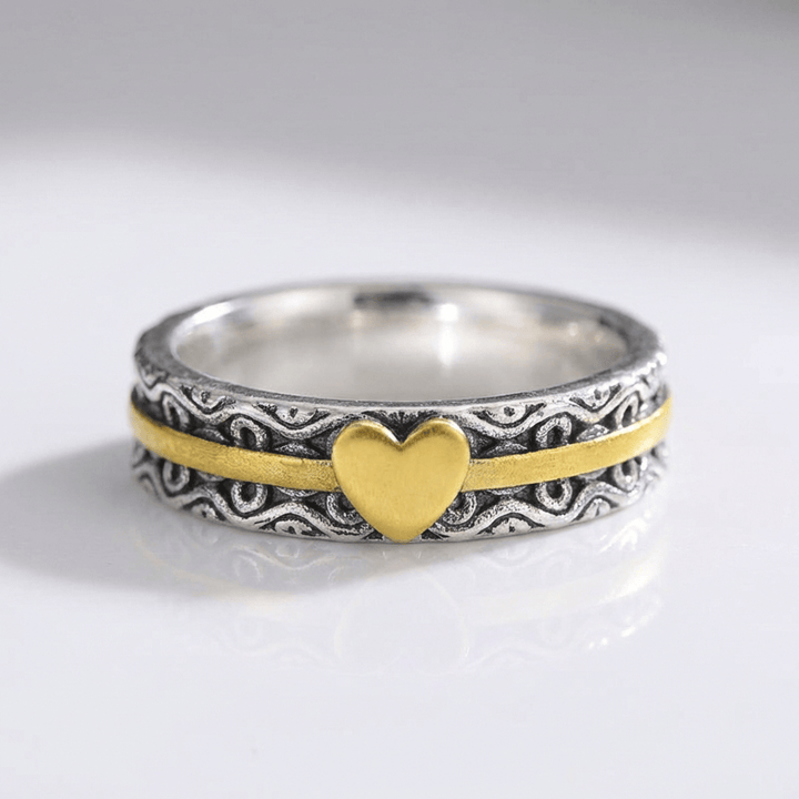 ANELLO A FORMA DI CUORE IN ORO FATTO A MANO