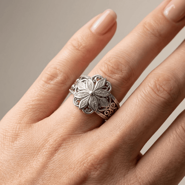 ANELLO IN ZIRCONIA ARGENTO A FIORE