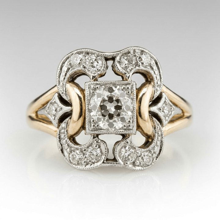 ANELLO SCULPTURALE RETRO IN DIAMANTE