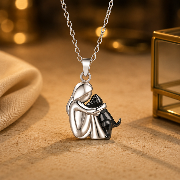 Collana con Ciondolo Abbraccio