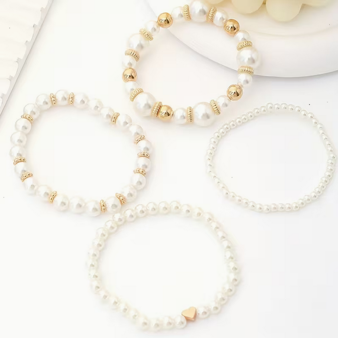 Set di quattro braccialetti in perle | Perlume