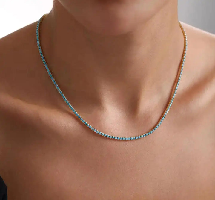 Collana Vintage in Oro con Pietra Turchese