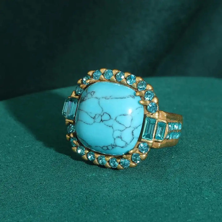 Anello in Zirconia con Pietra Turchese Dorata