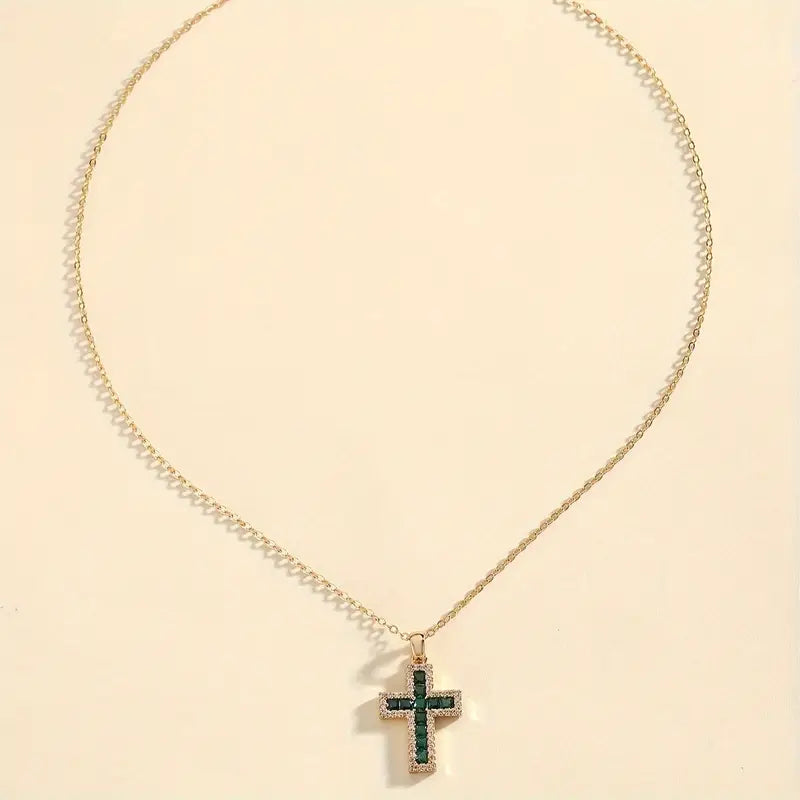 Pendente Croce di Smeraldo Solene Collana in Oro