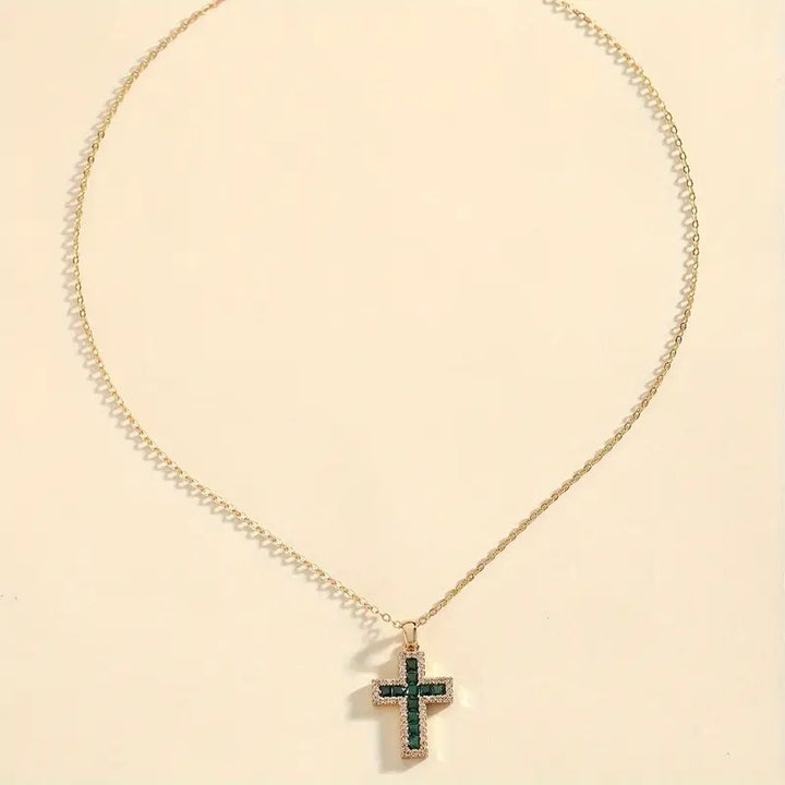 Pendente Croce di Smeraldo Solene Collana in Oro