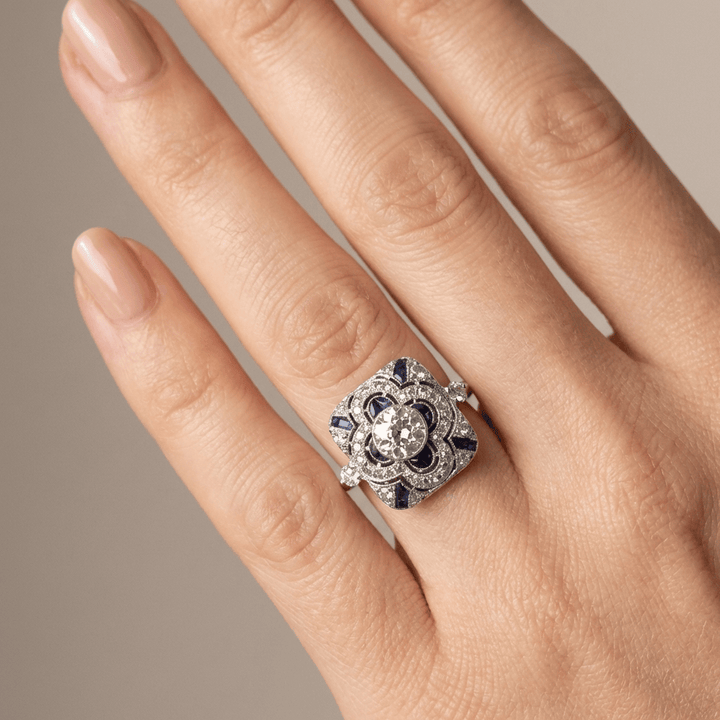 ANELLO VINTAGE IN DIAMANTE ARGENTO E ZAFFIRO